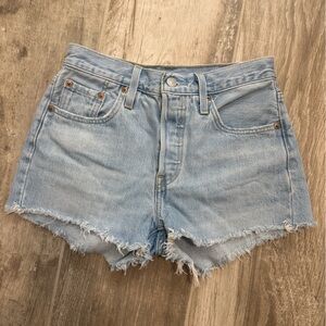 Levi’s 501 denim shorts